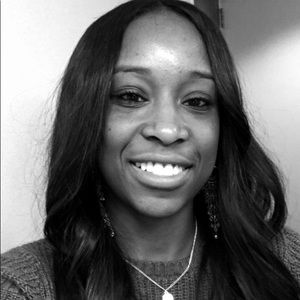 Meet your Posher, Deandra